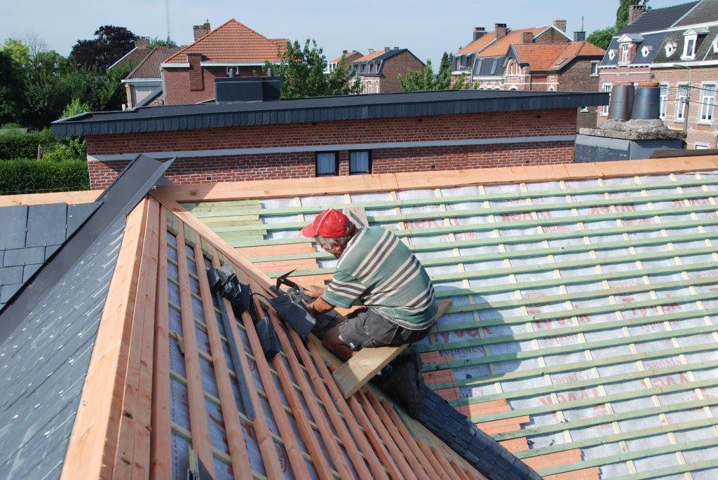 Rénovation de toiture avec sous-toiture isolante à Seraing, Expert Toit