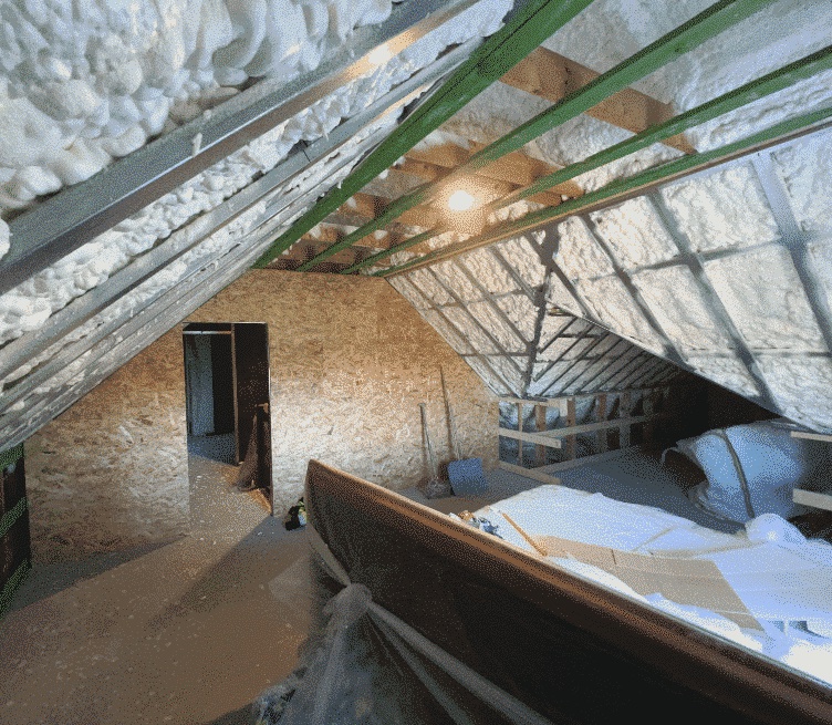 Chantier d'isolation des combles et des murs à La Louvière, ISOL&VOUS