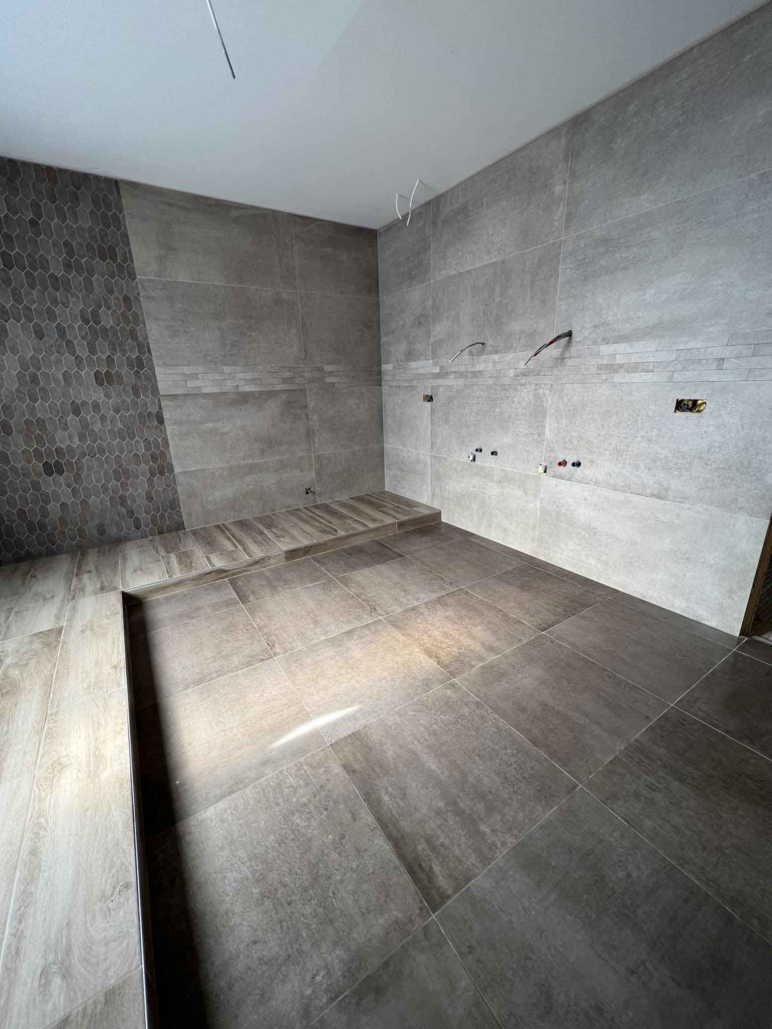 Salle de bain, faïence hexagonale à La Louvière, Pro Pose Carrelage