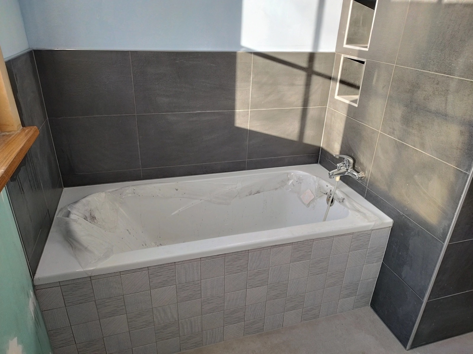 Douche à l'italienne carrelée à Seraing, Ruggieri José Carrelage