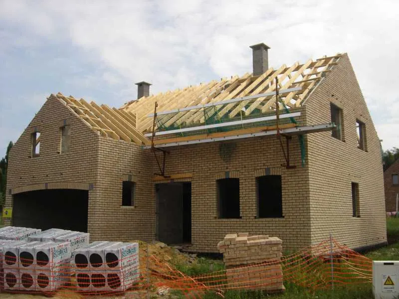 Charpente de toiture rénovée par Dica Toitures